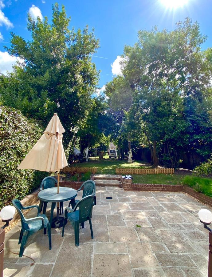 Bed and Breakfast Lala Mundi Brading Esterno foto